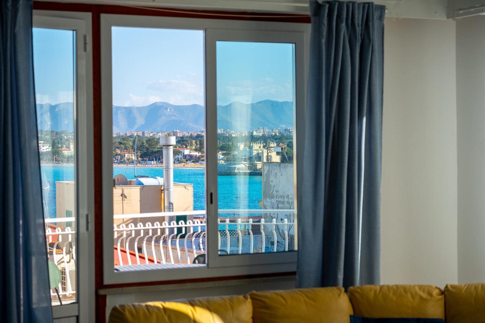 Mondello Sunsea House Lejlighed Eksteriør billede